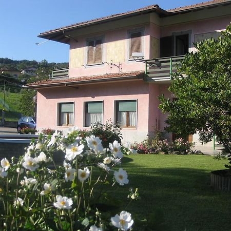B&B Garden Solto Collina Exterior photo