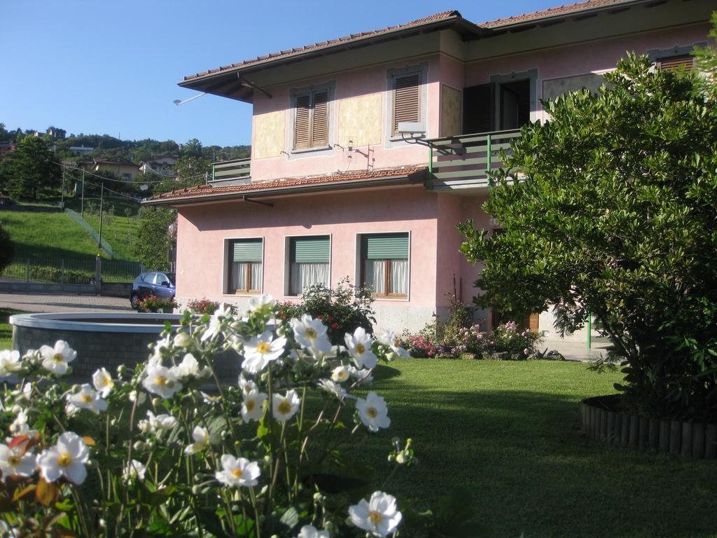 B&B Garden Solto Collina Exterior photo